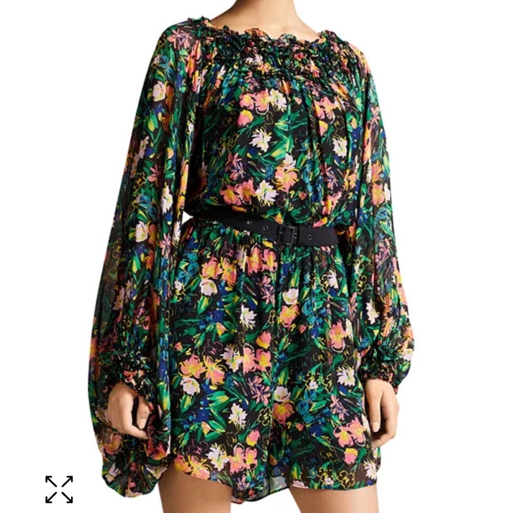 Ted Baker
Verine Floral Print Blouson Sleeve Romper‎